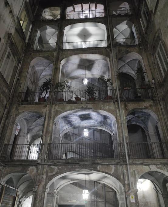 Fashion Cathedral Apartment, Centro Storico Napoli Kültér fotó